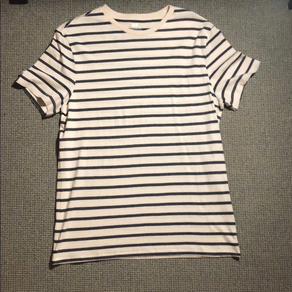 H&M Tee!
